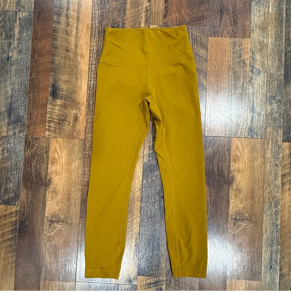Lululemon Wunder Train High-Rise Crop 23" Leggings in Gold Spice